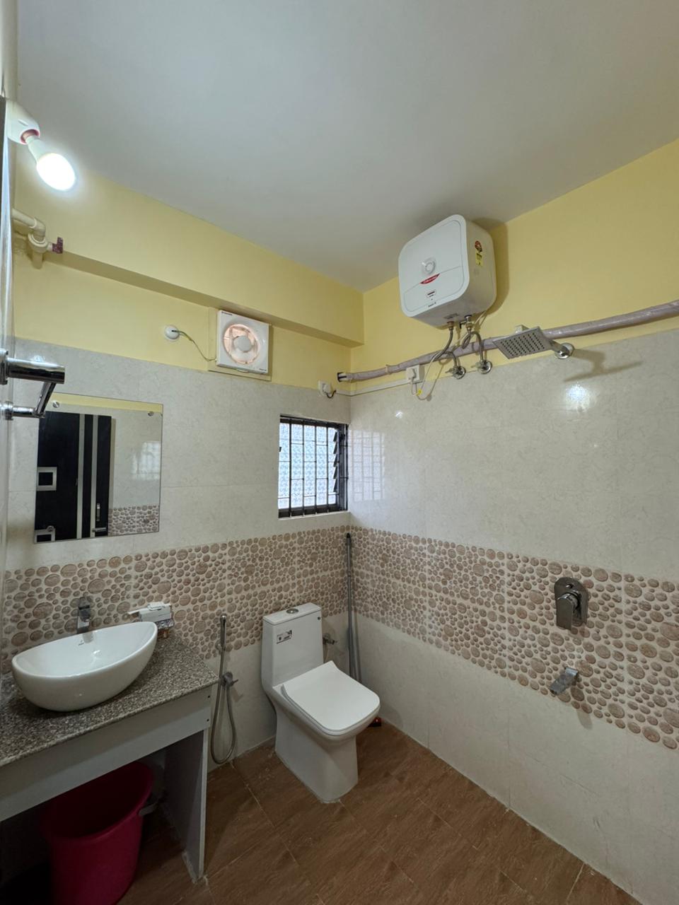 Washroom at MADHAB LODGE